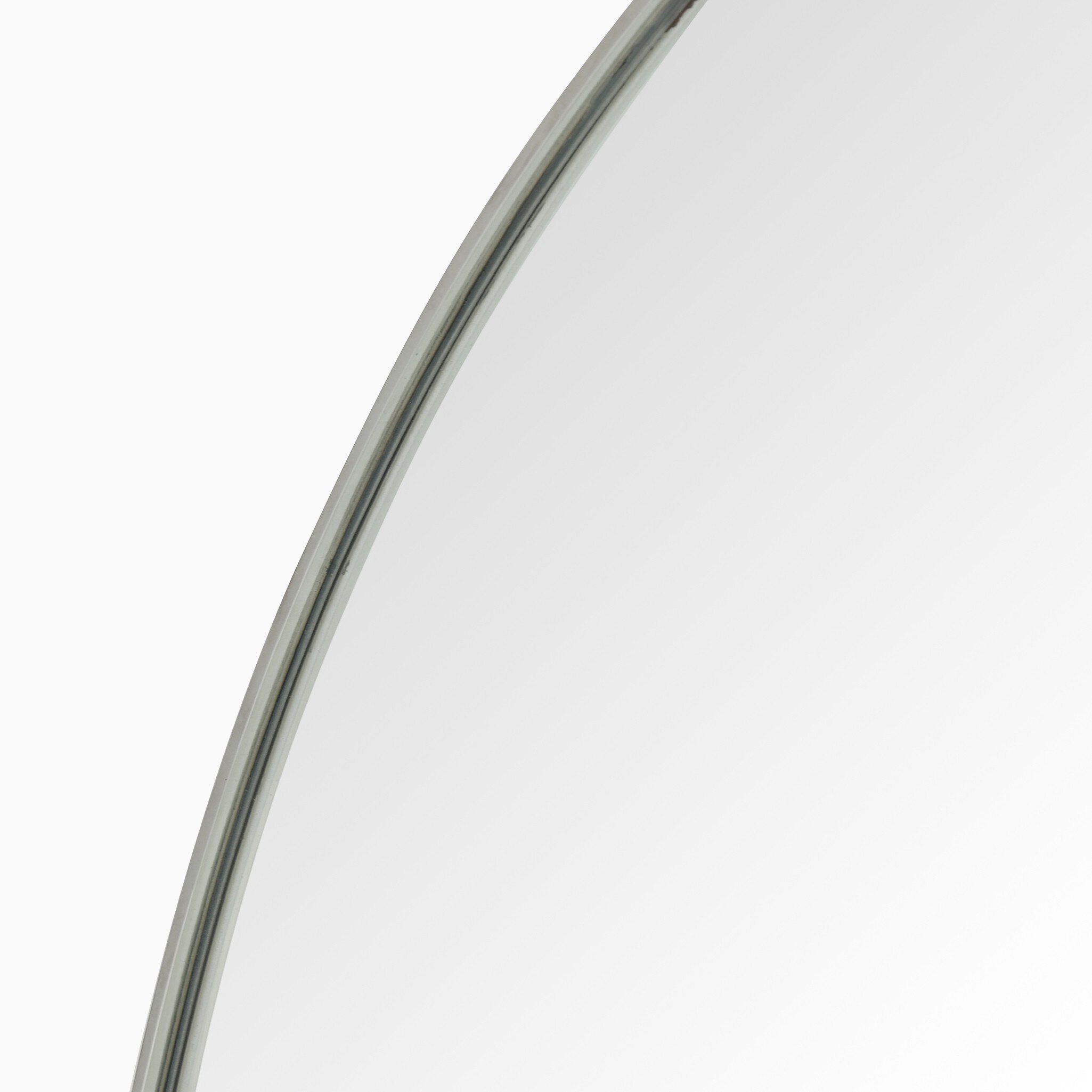 Tristan Round Mirror in Shiny Steel