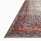 Hutchinson Polyester Face Rug in Fog / Crimson