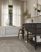 Haverford Polyester Pile Rug in Ecru / Mist