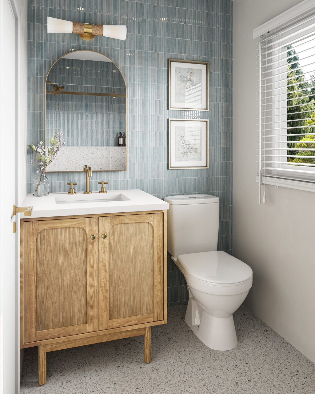 Esmeralda Small Mirror in Polished Brass