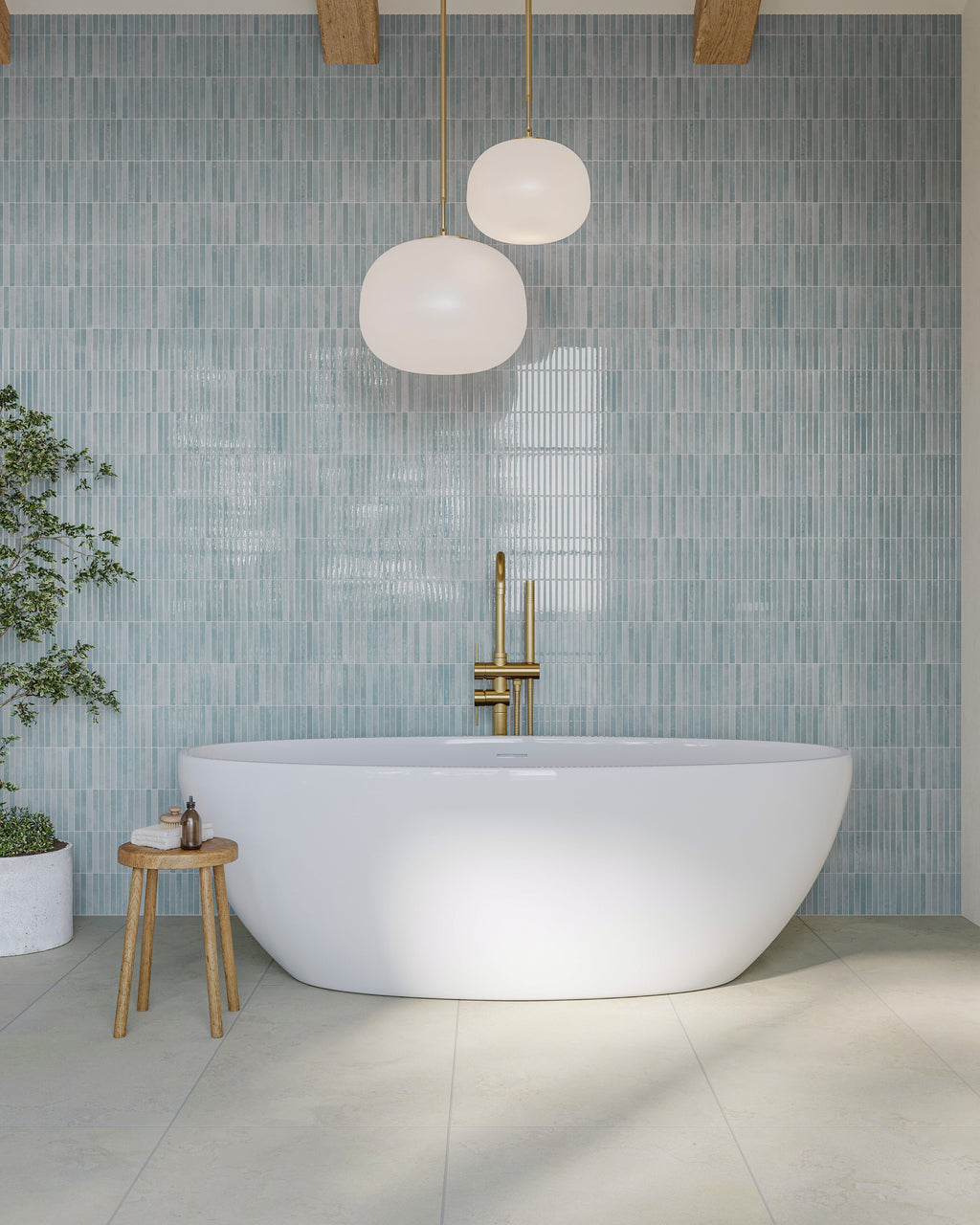 Kaley 11 Pendant in Aged Brass