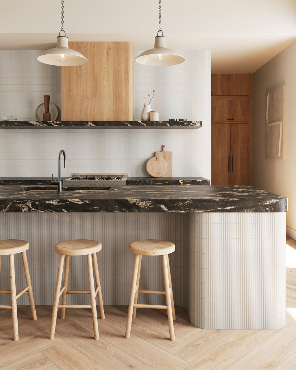 Sable Pendant in Distressed Bronze/Ceramic Ivory Crackle