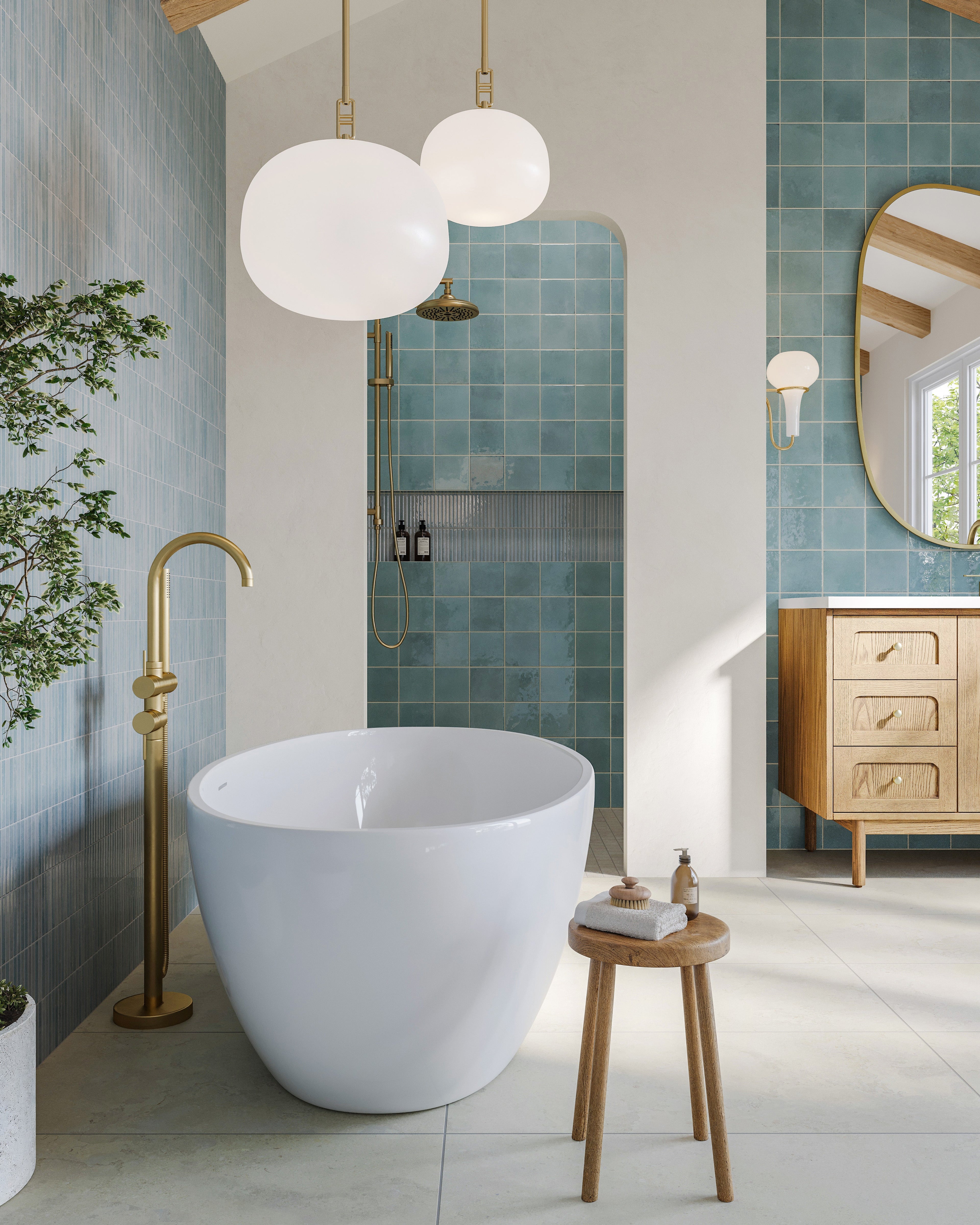 Kaley 11 Pendant in Aged Brass