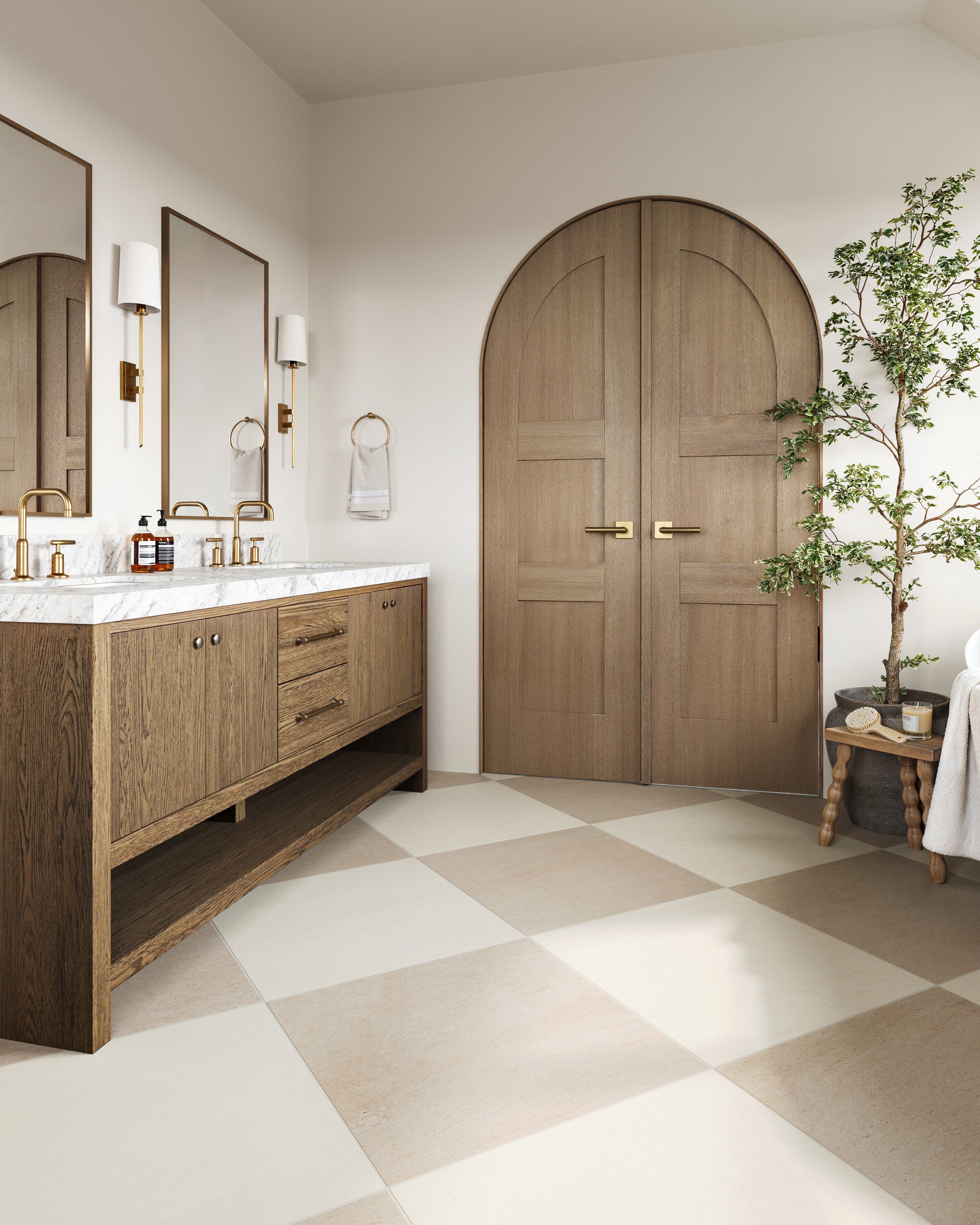 Johansson Wall Sconce in Aged Brass