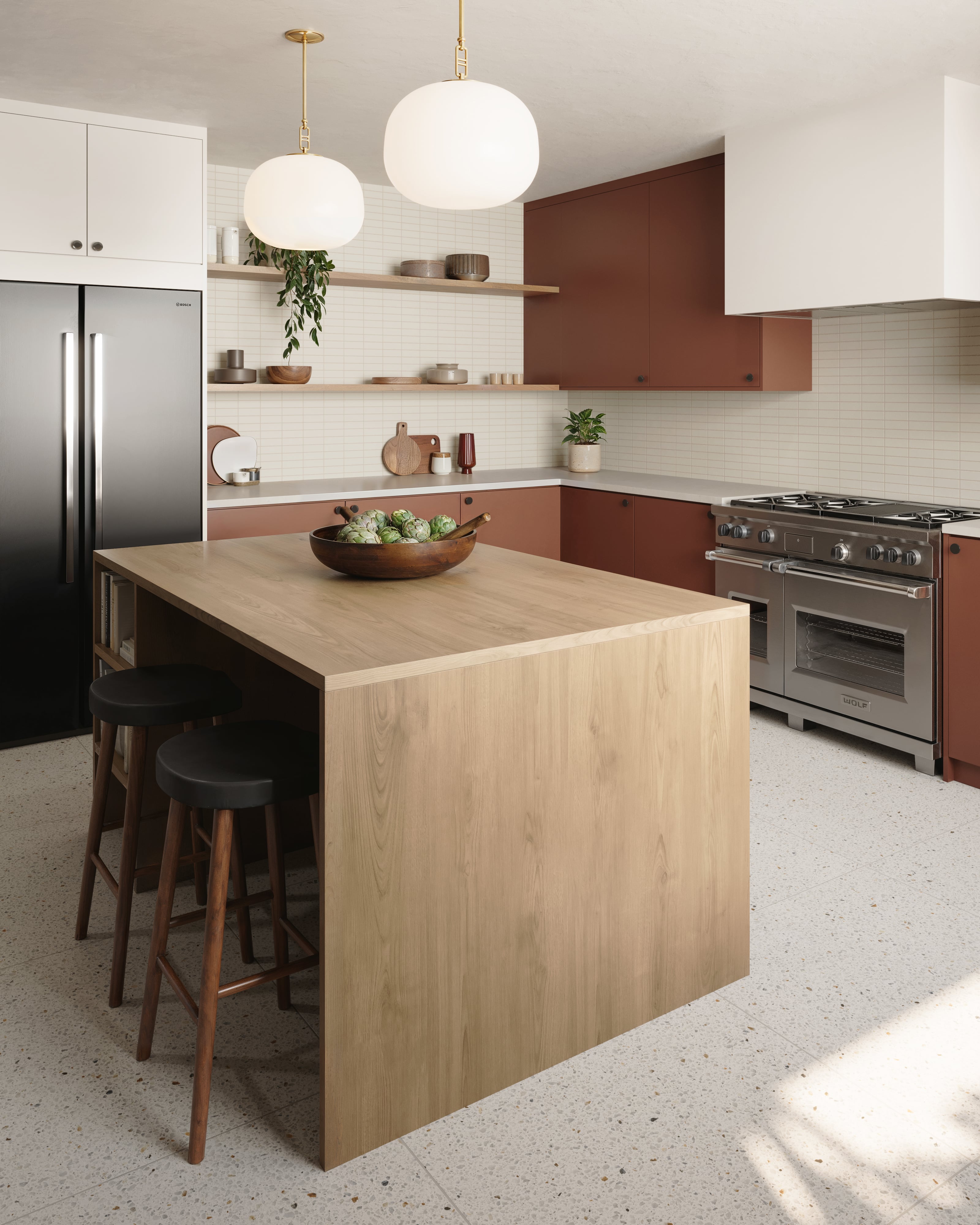 Kaley 16 Pendant in Aged Brass