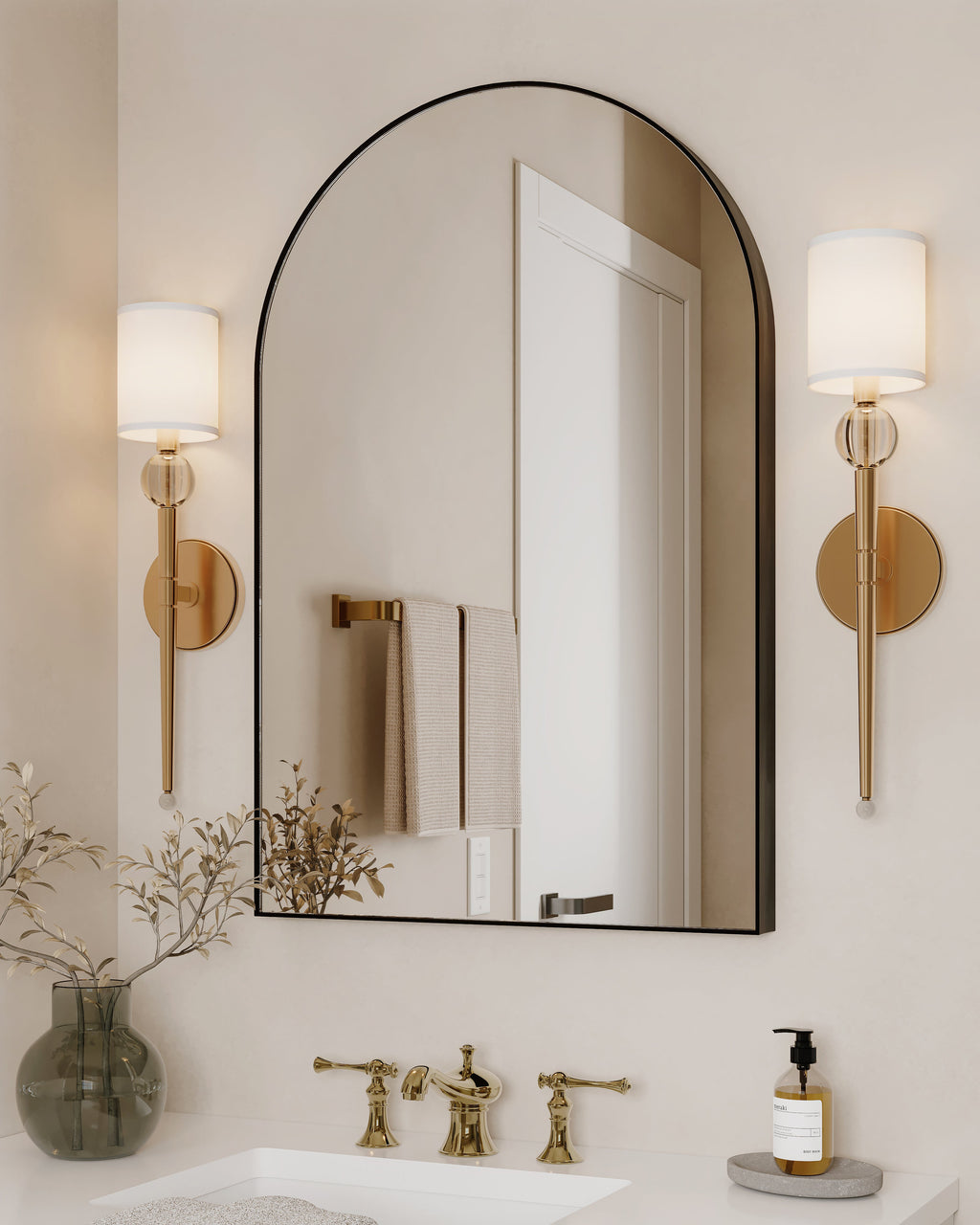 Esmeralda Small Mirror in Iron Matte Black