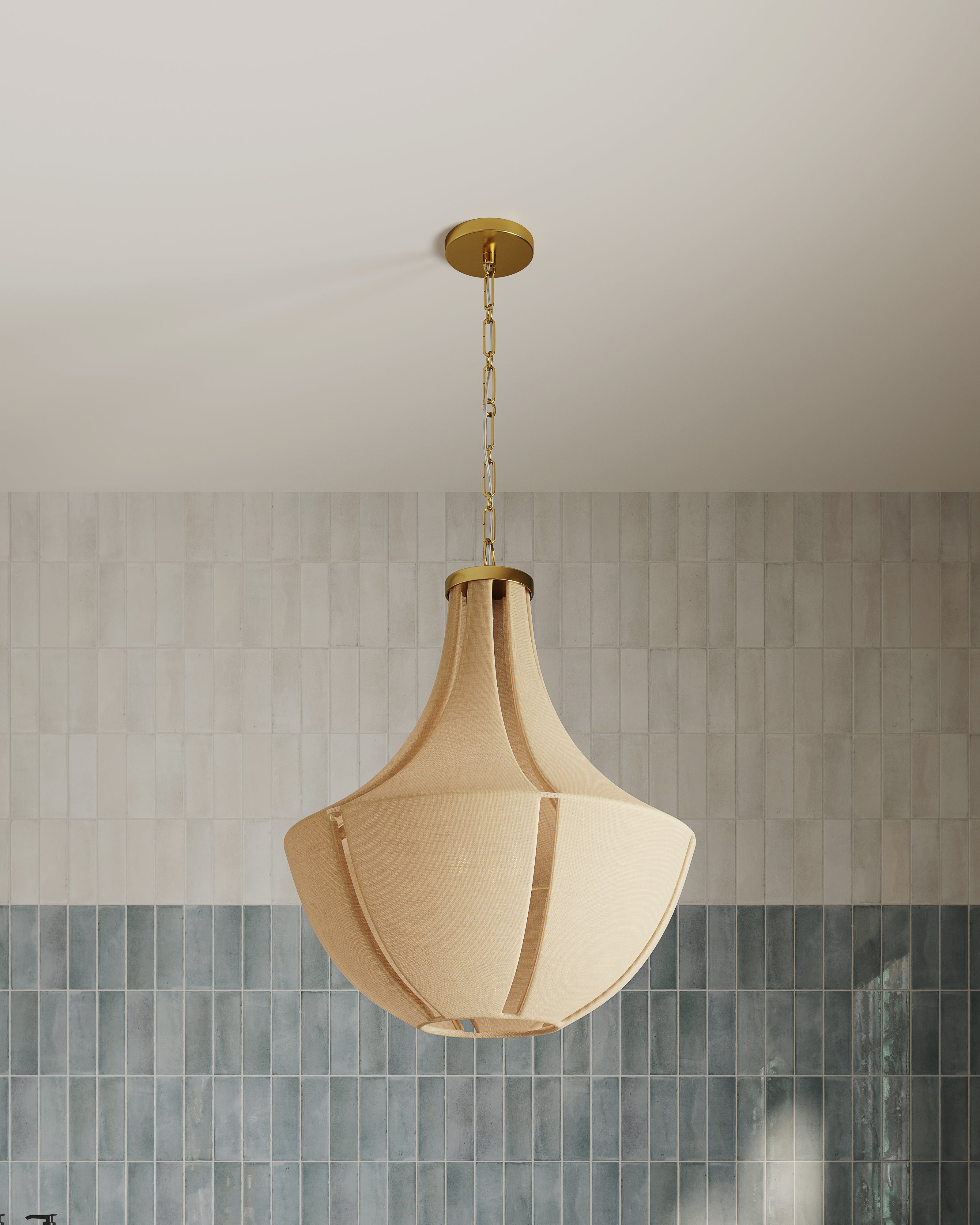 Aida Pendant in Aged Brass