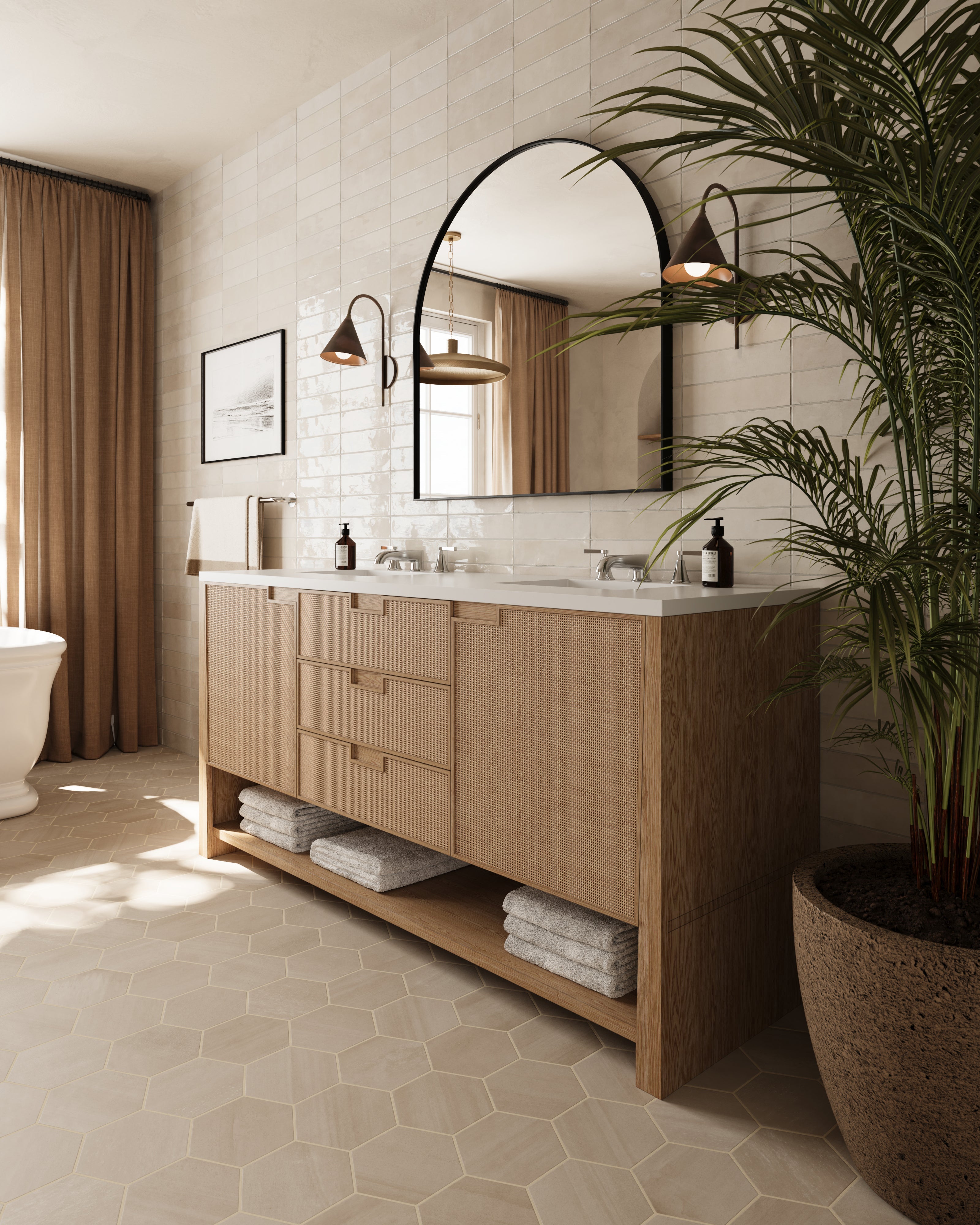 Esmeralda Wide Mirror in Iron Matte Black