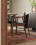 Hutchinson Polyester Face Rug in Burgundy / Denim